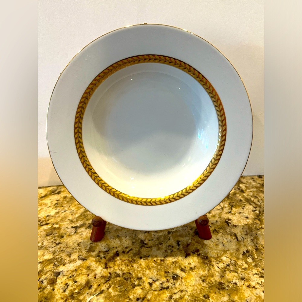 Retroneu IMPERIAL GOLD 491B Laurel Wreath 8 Cereal/Soup Bowl 22k Gold